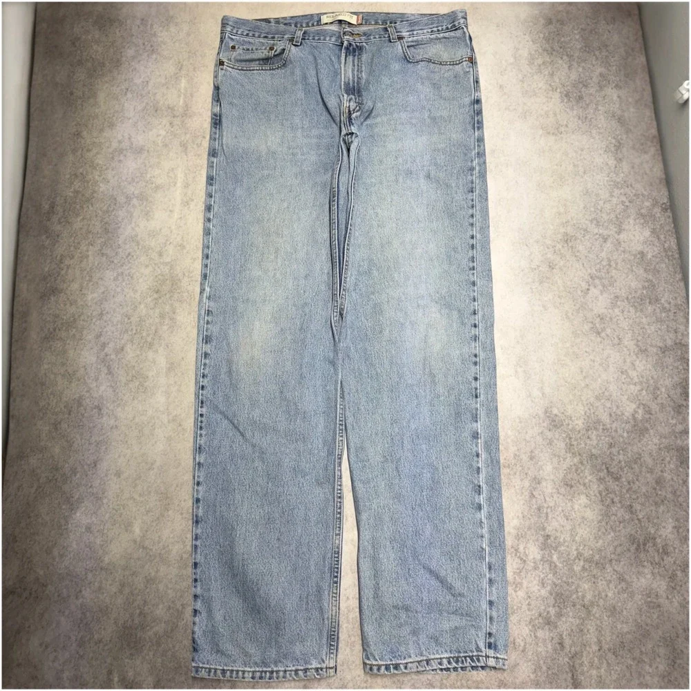 VTG Levis 550 Relaxed Fit Mens 40x38 Light Wash High Rise Tapered Leg Jeans
